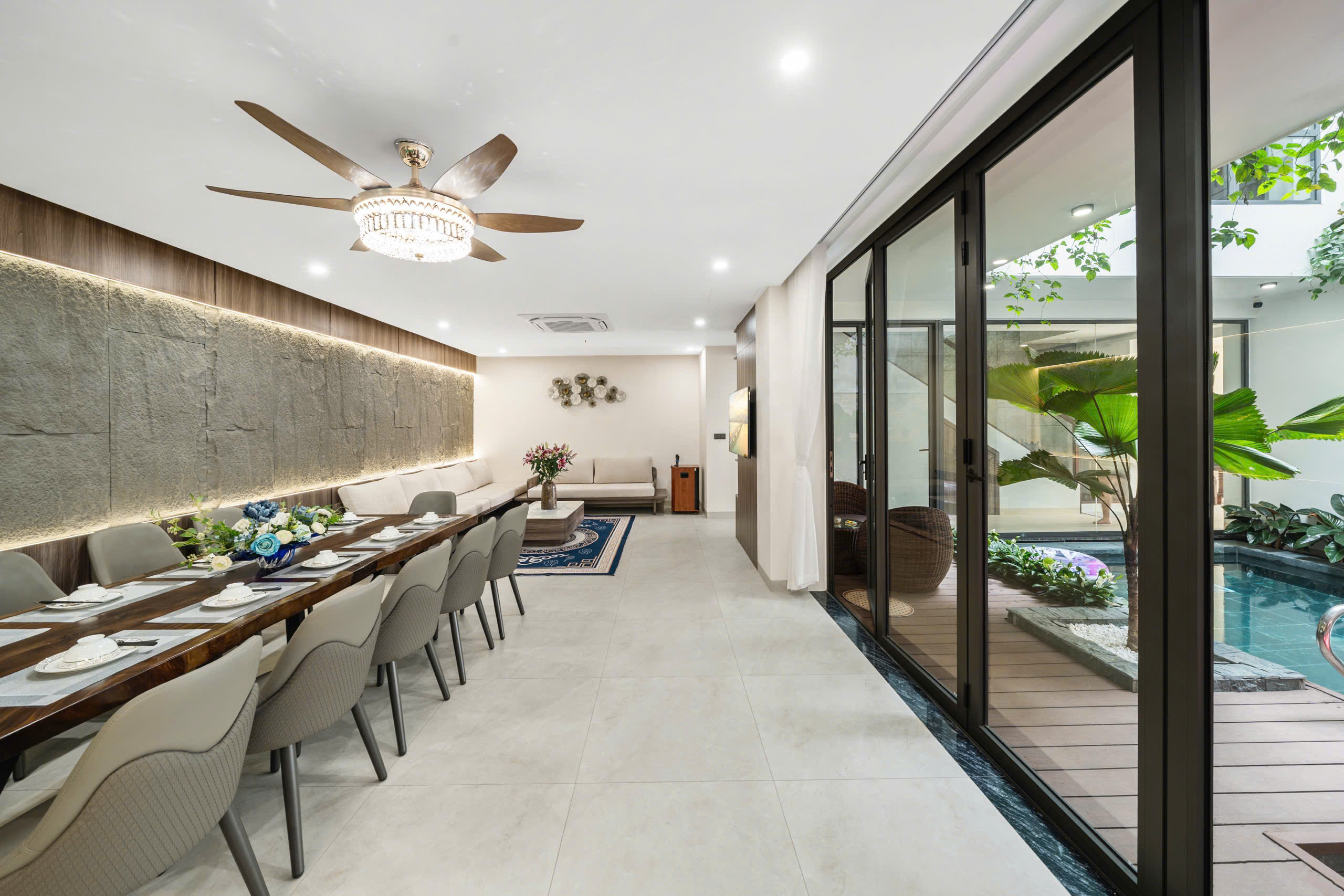 HH Villa Danang