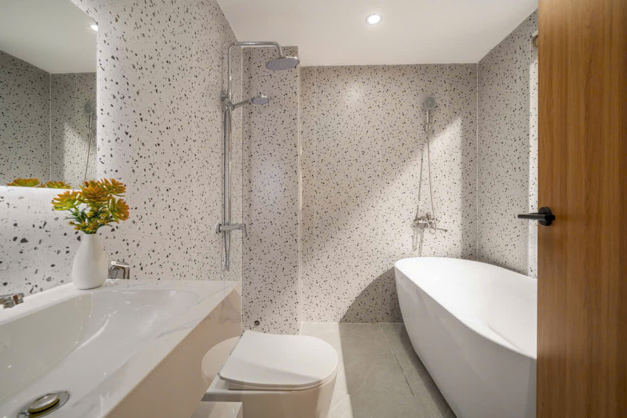 CHÂU THỊ VĨNH TẾ