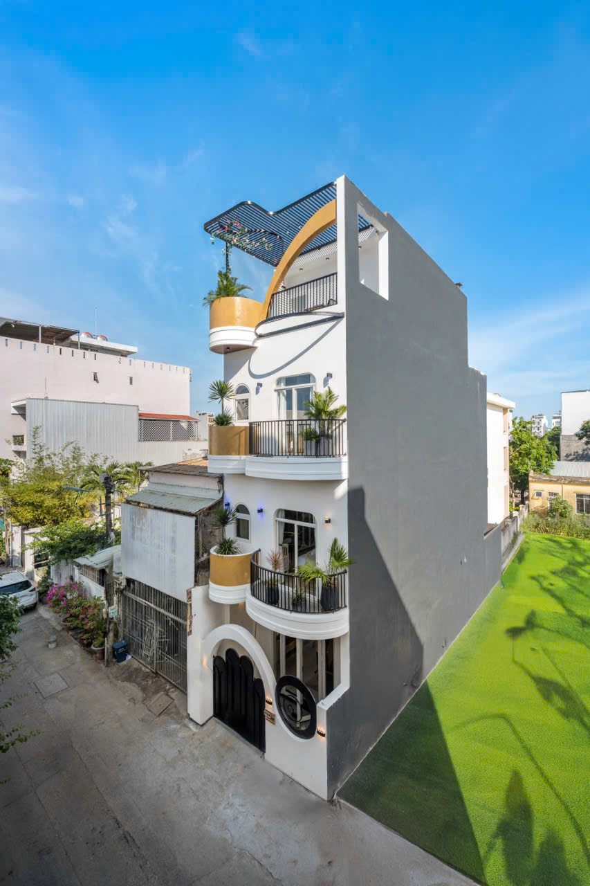 CHÂU THỊ VĨNH TẾ