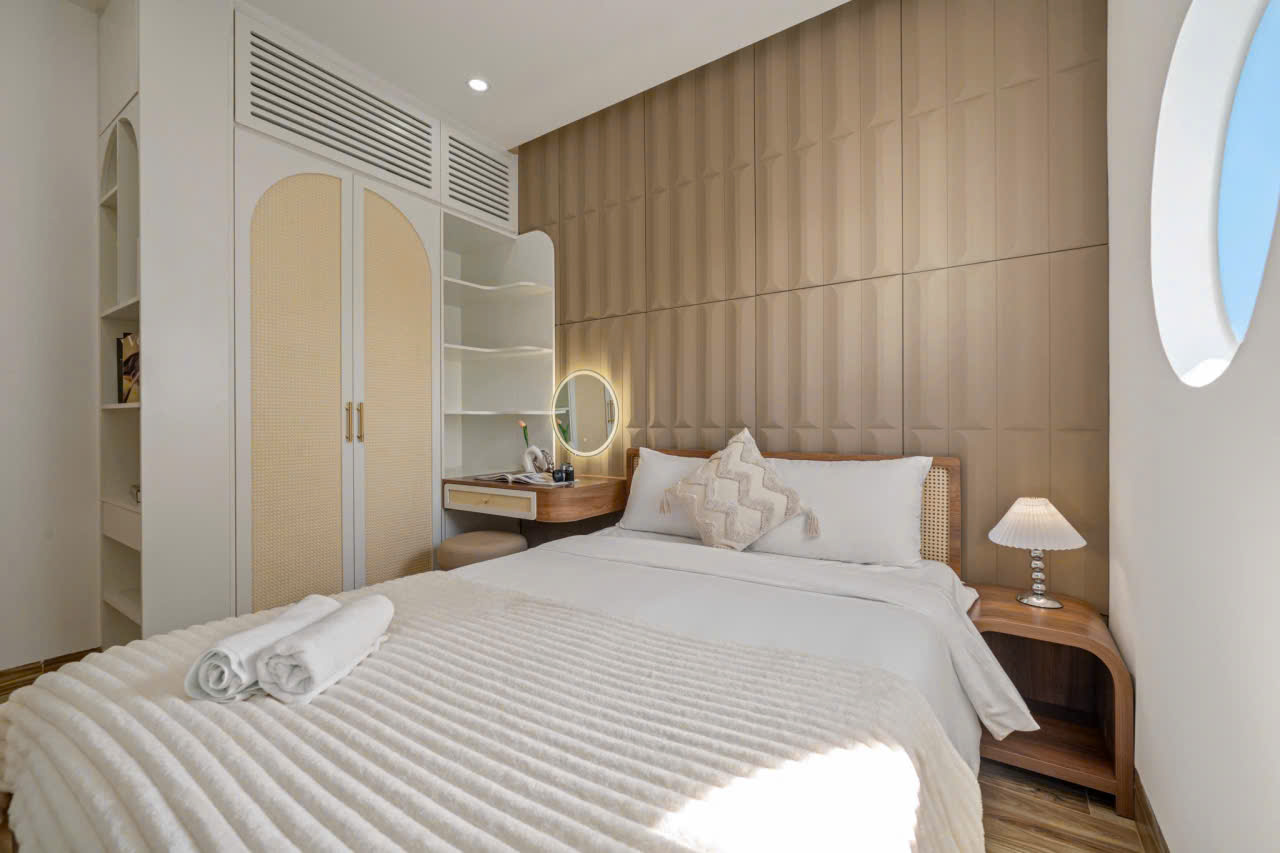 CHÂU THỊ VĨNH TẾ