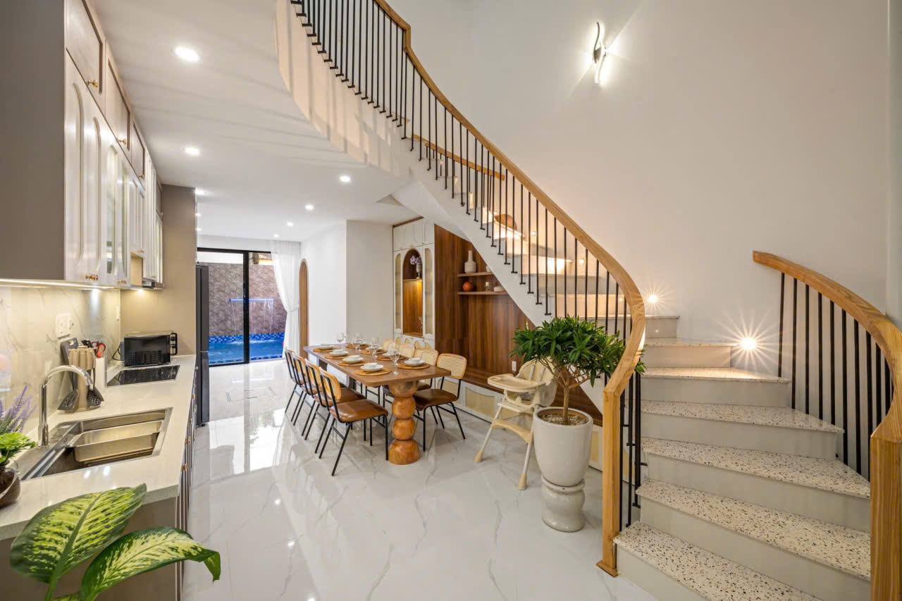 CHÂU THỊ VĨNH TẾ