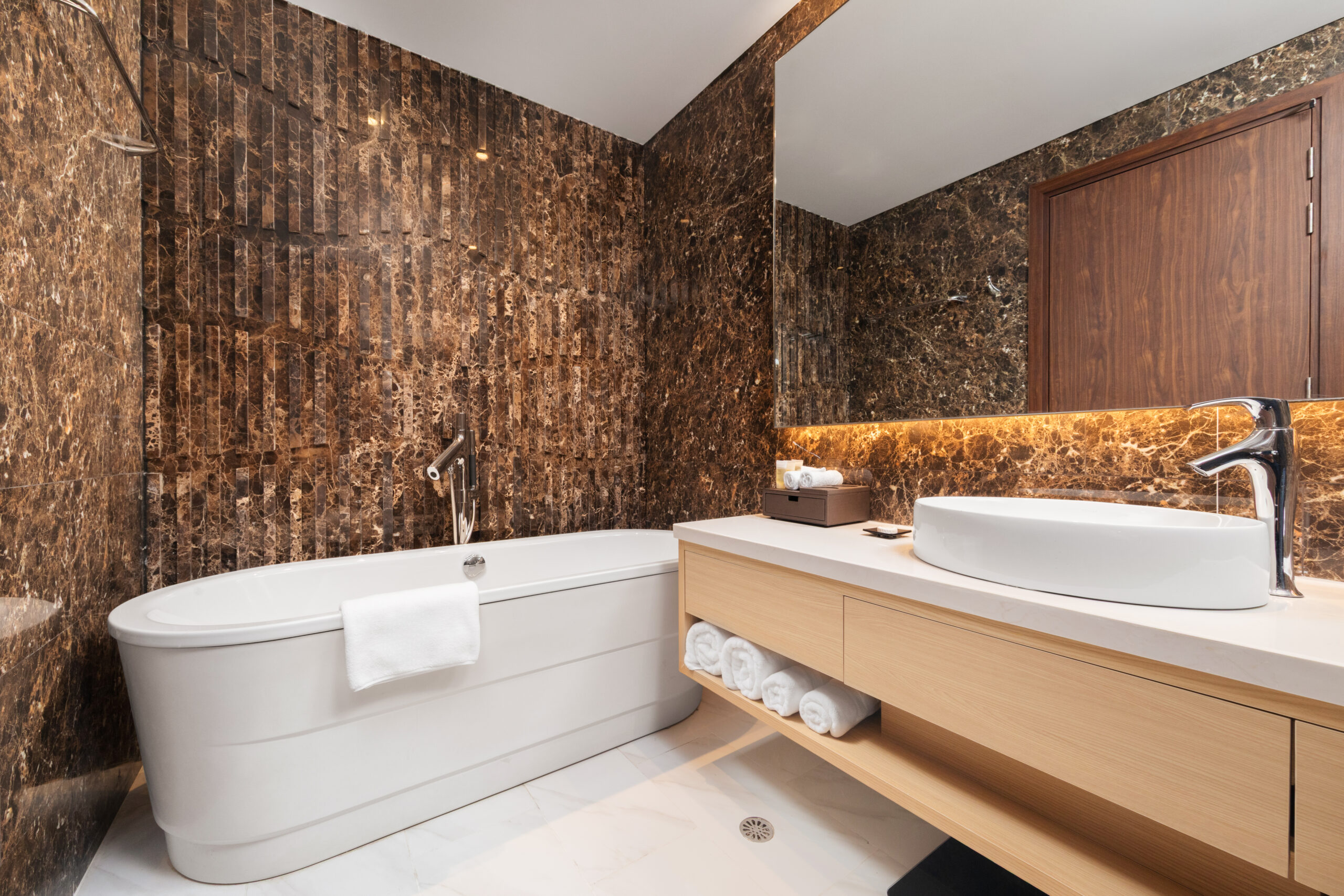 2 BED ROOM FAMILY SUITE