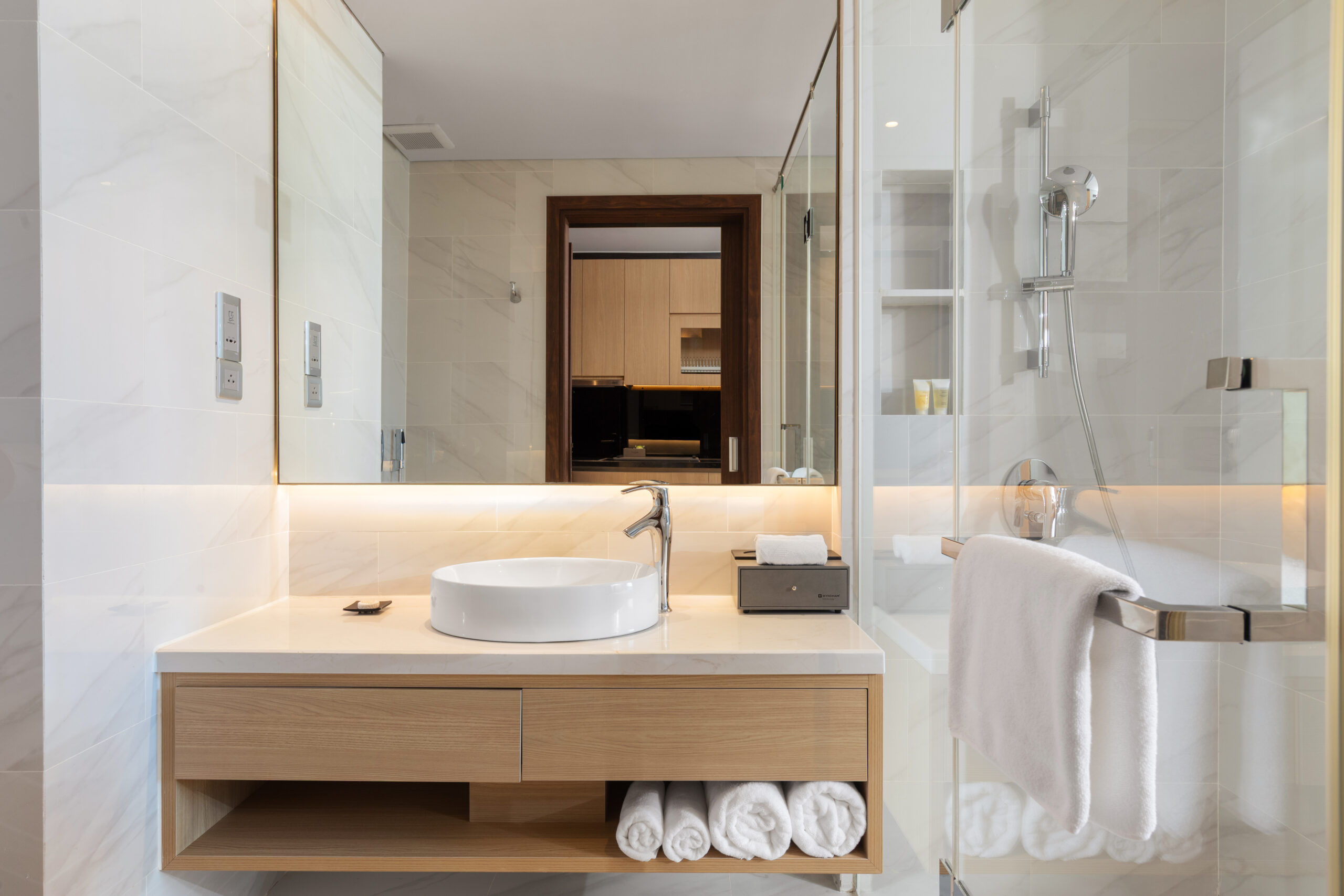 2 BED ROOM FAMILY SUITE