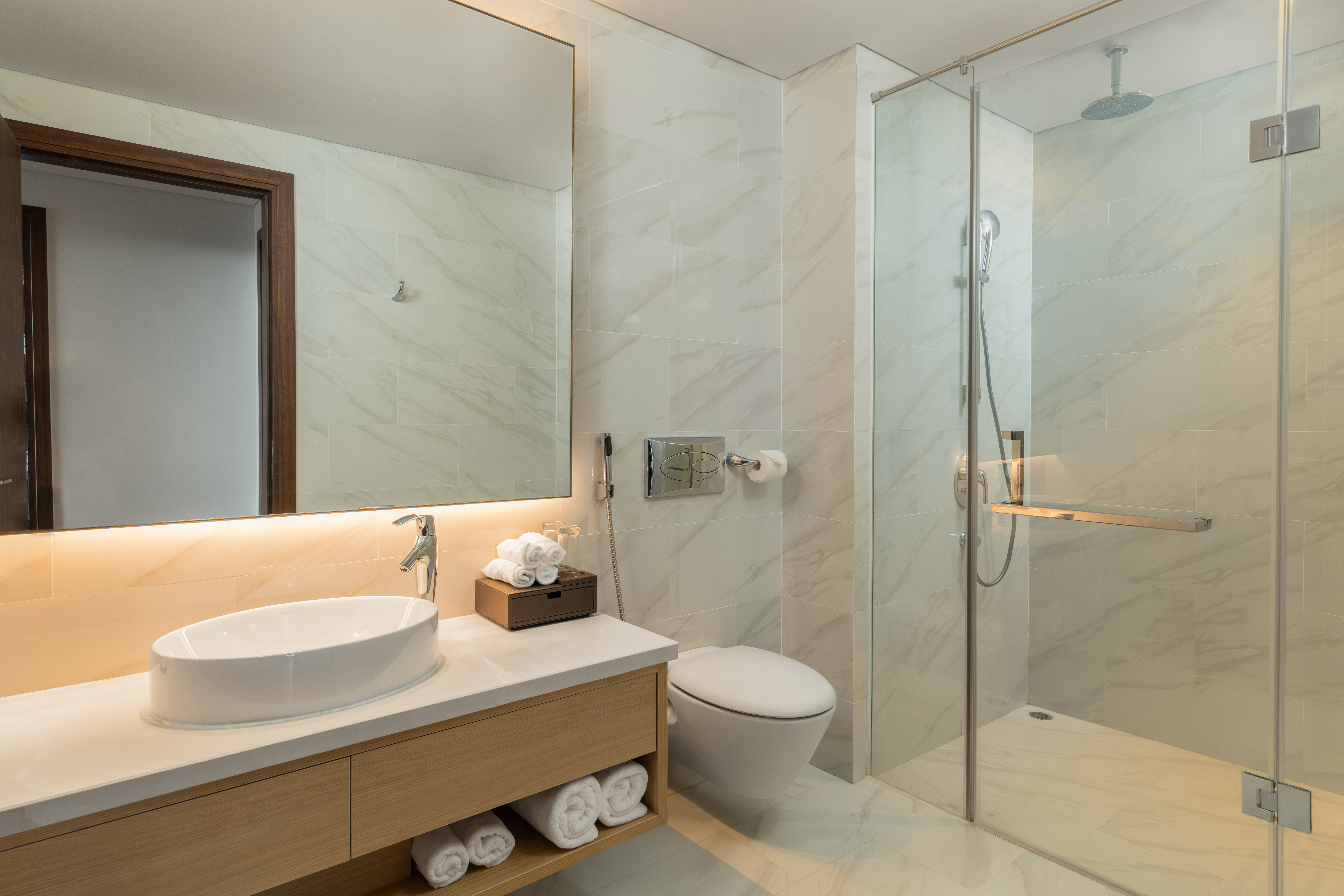 3 BEDROOM GRAND SUITE, PANORAMIC OCEAN VIEW