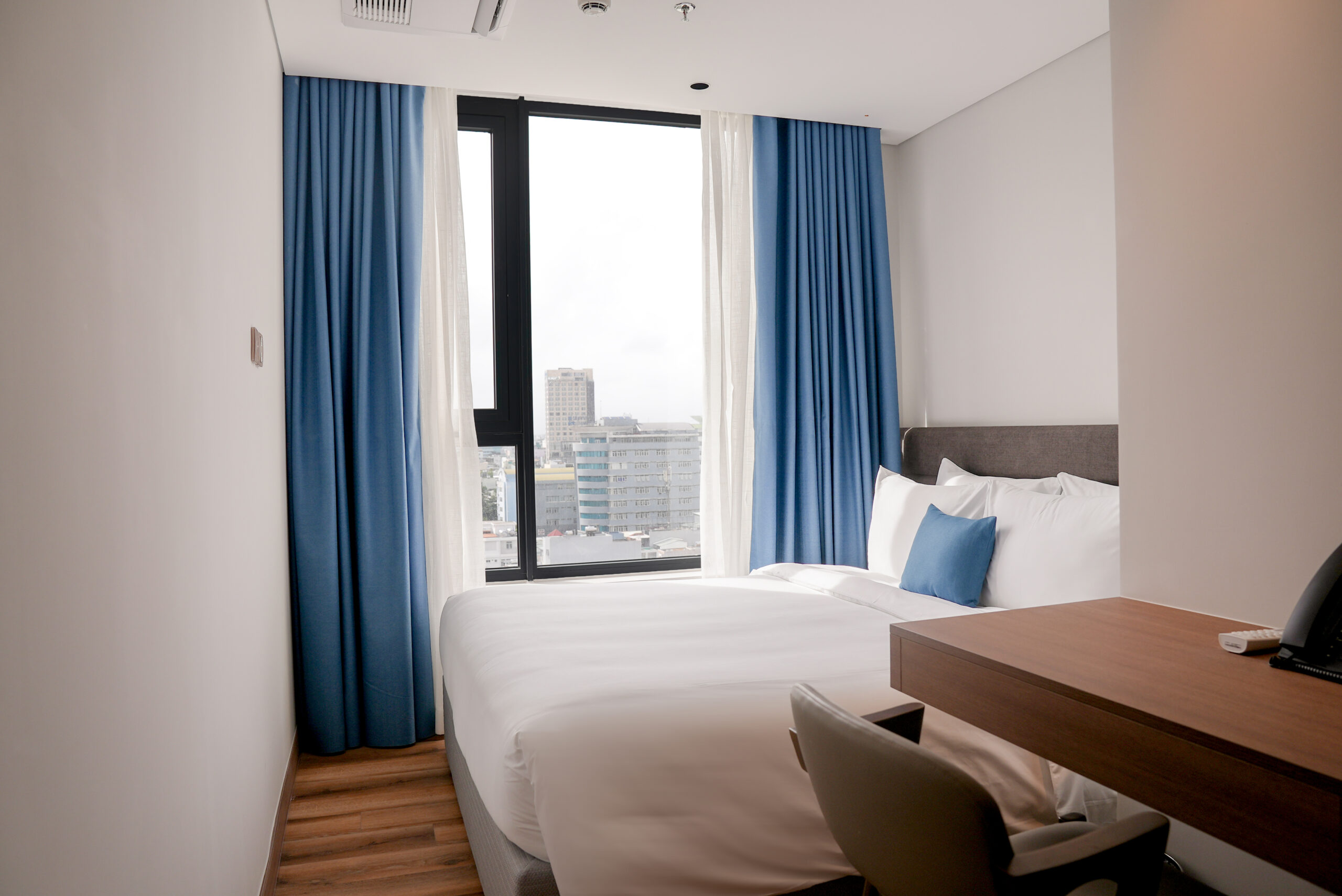 2 BED ROOM SUITE CITY VIEW