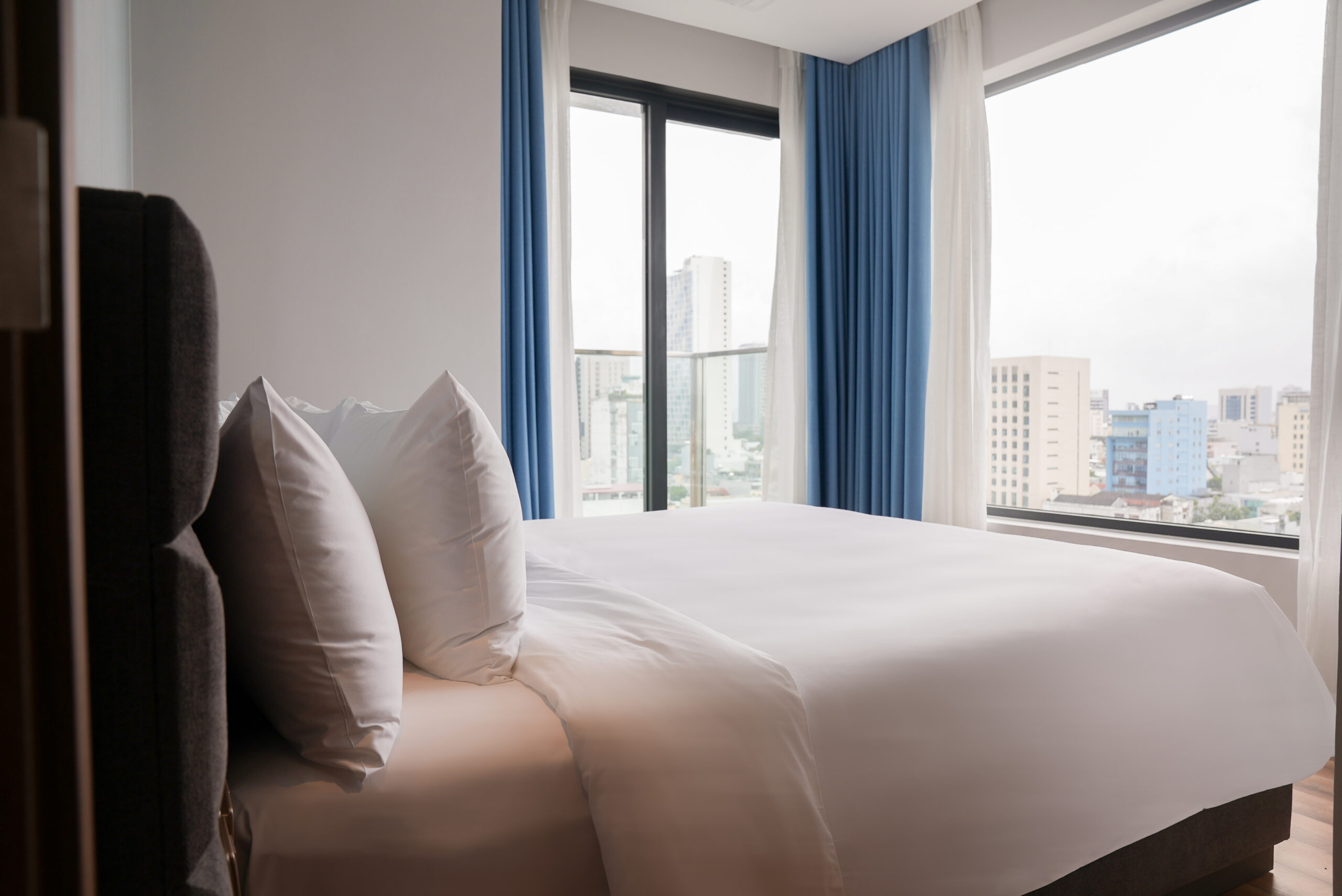 2 BED ROOM SUITE CITY VIEW